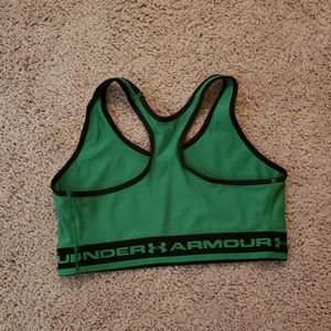 UA sports bra